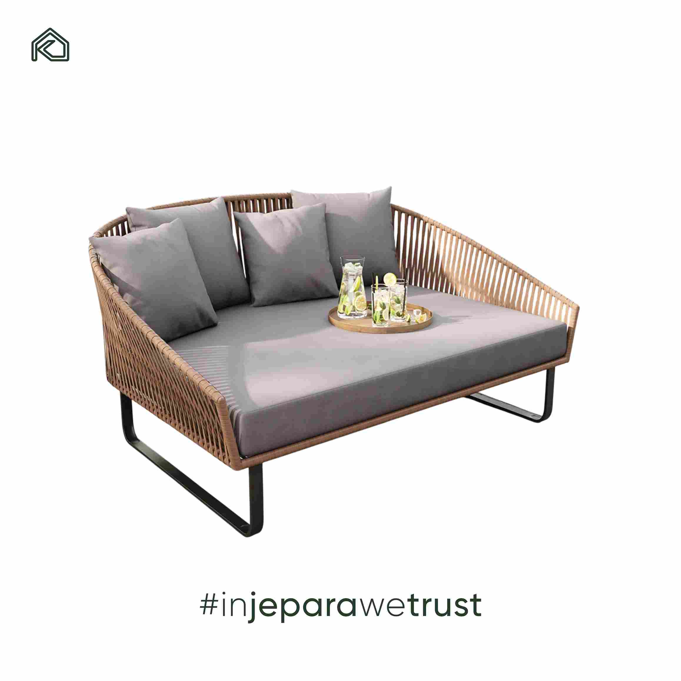 CIKA SOFA